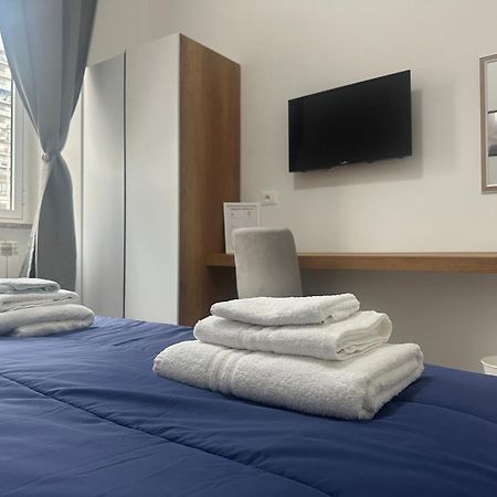Mosaic Inn Γένοβα Εξωτερικό φωτογραφία