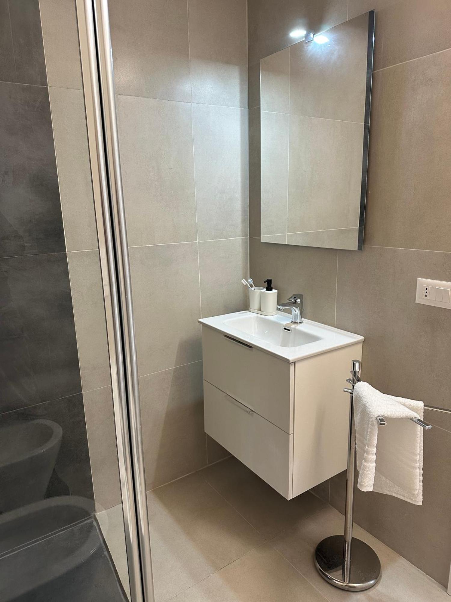 Mosaic Inn Γένοβα Εξωτερικό φωτογραφία